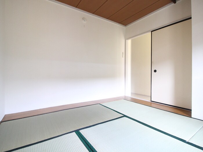 物件内観写真11　(居室)