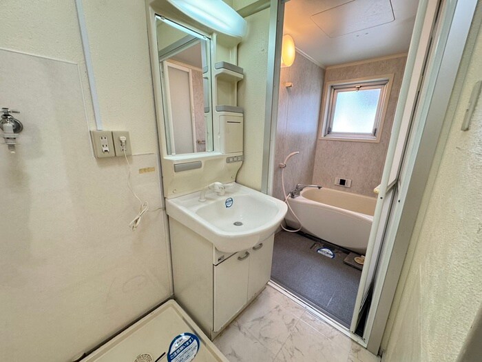 物件内観写真14　(洗面)