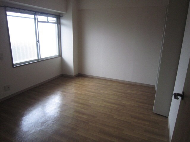 物件内観写真15　(居室)