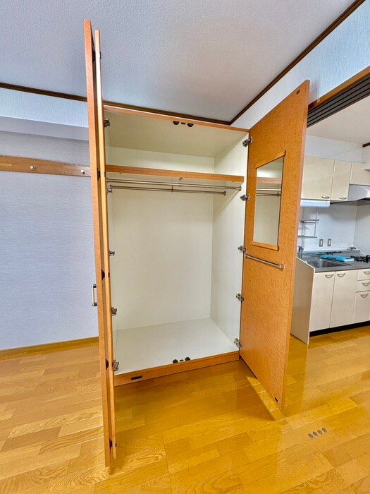 物件内観写真9　(収納)