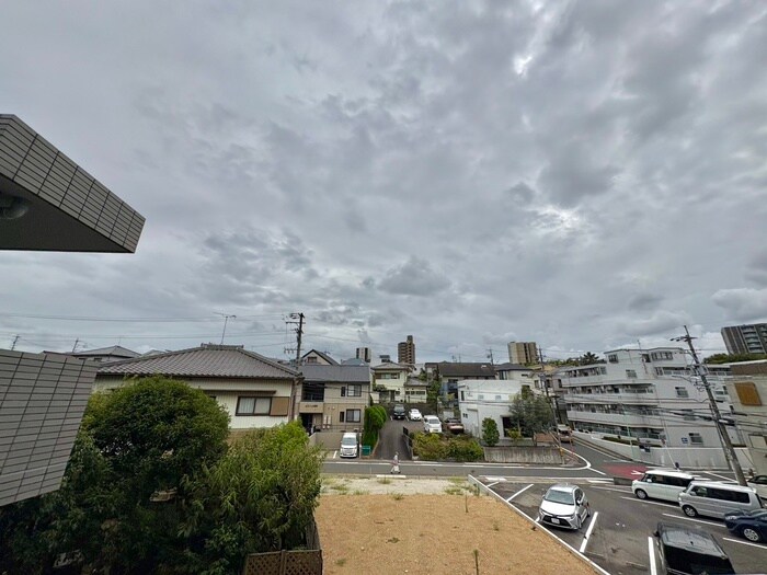 物件内観写真14　(室内からの展望)