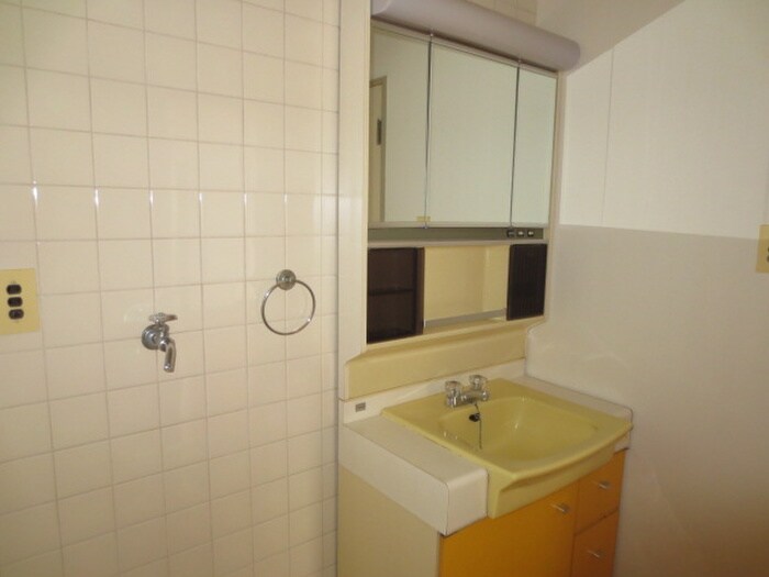 物件内観写真13　(洗面)