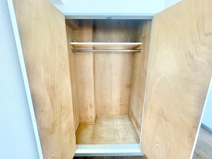 物件内観写真12　(収納)