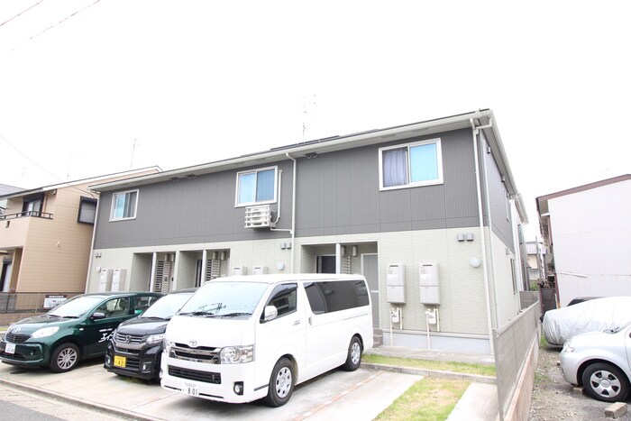 物件外観写真1　(外観写真)