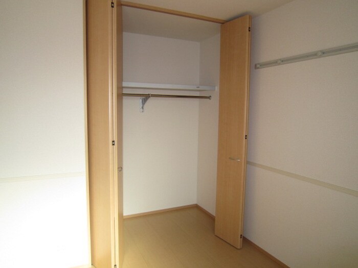 物件内観写真9　(収納)