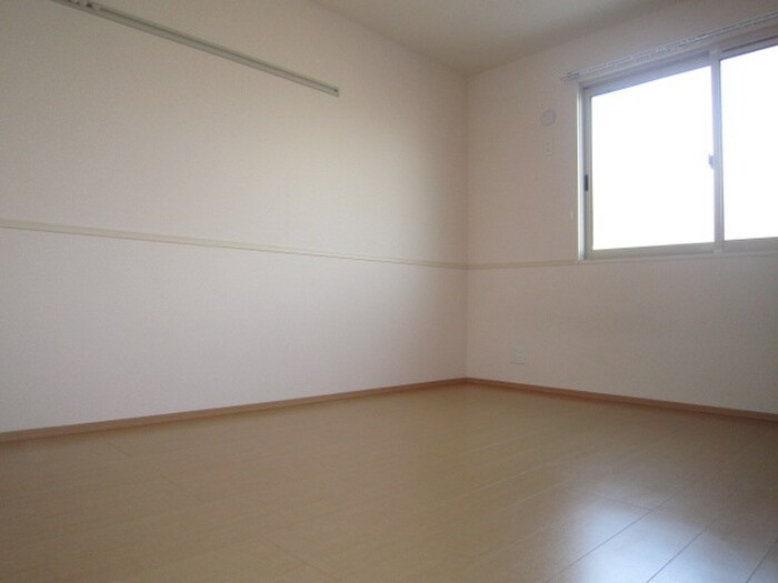 物件内観写真12　(居室)