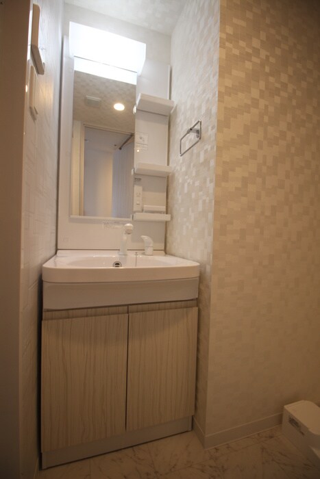 物件内観写真11　(洗面)