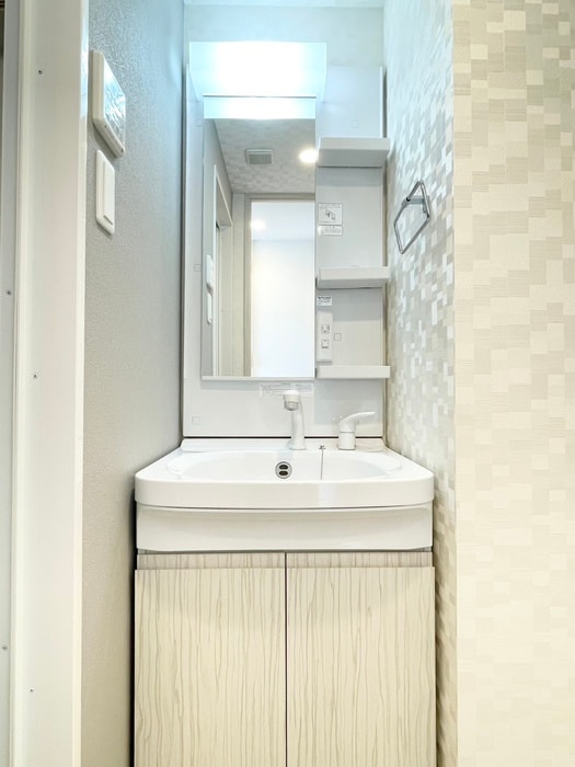 物件内観写真11　(洗面)