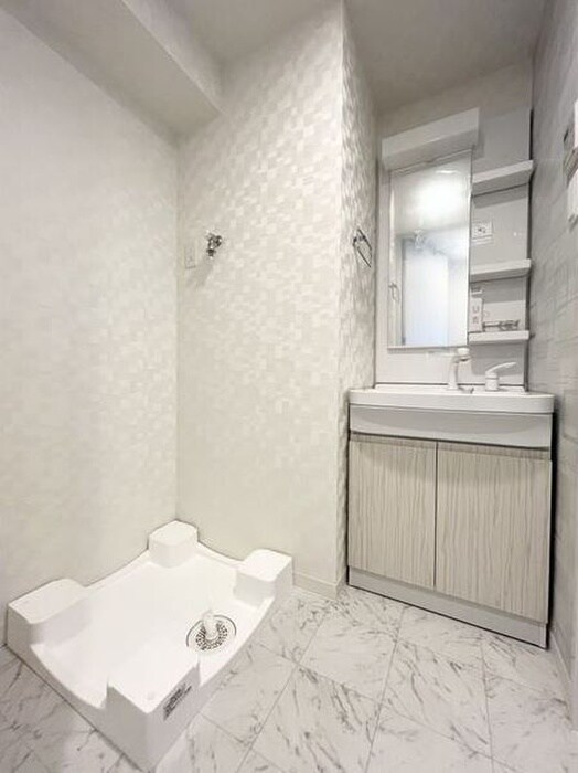 物件内観写真12　(洗面)