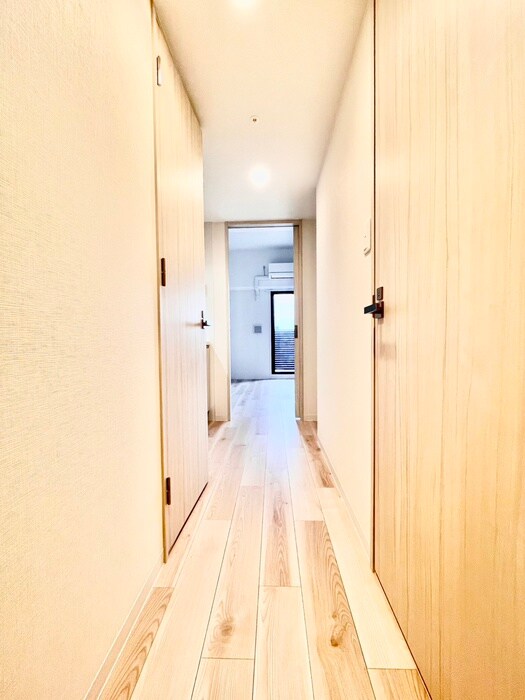物件内観写真13　(廊下)