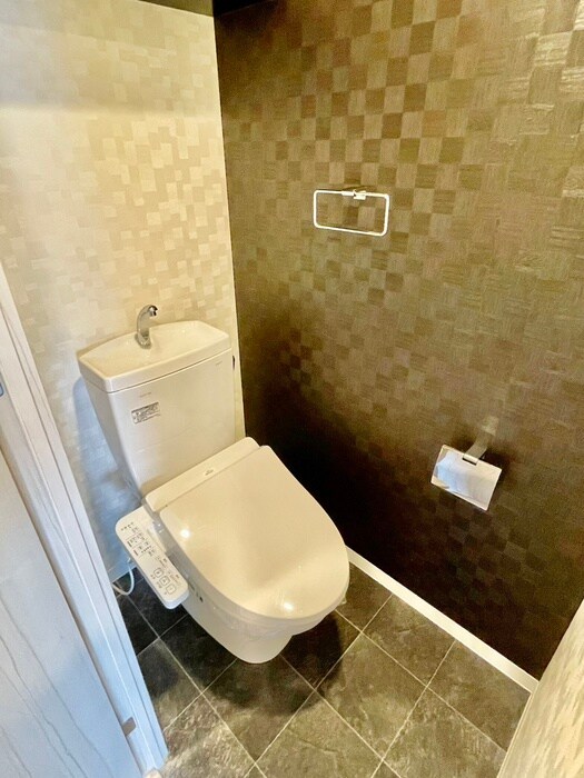 物件内観写真16　(トイレ)