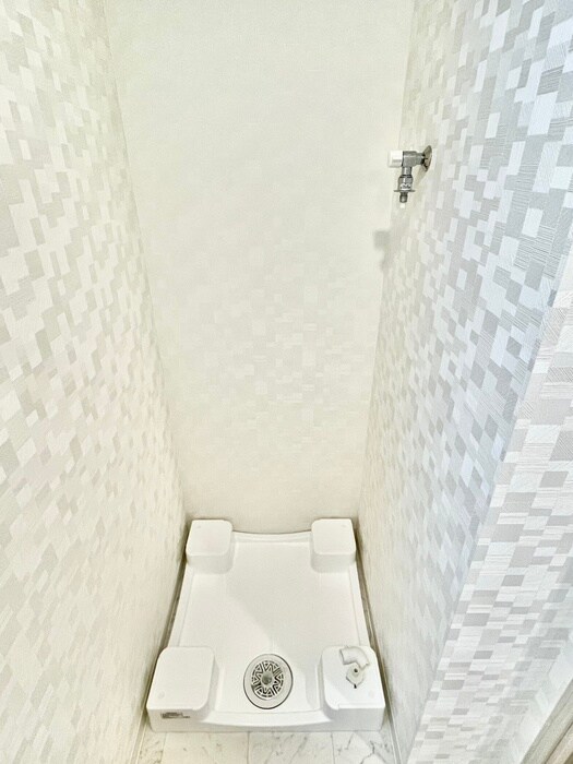 物件内観写真18　(洗濯機置場)