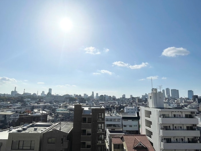 物件内観写真22　(室内からの展望)