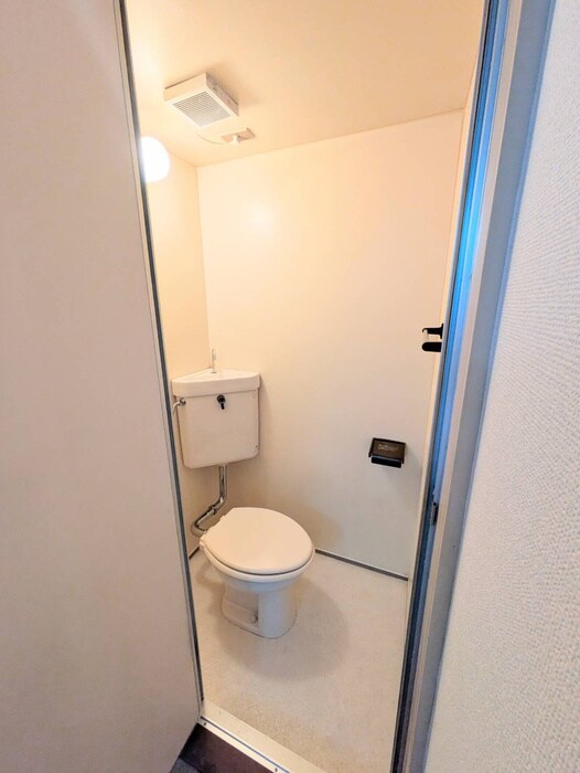 物件内観写真15　(トイレ)