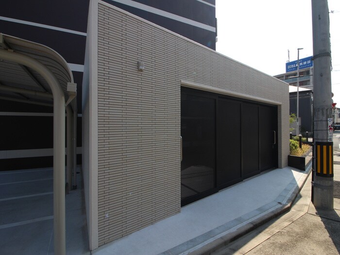 物件外観写真5　(建物設備)