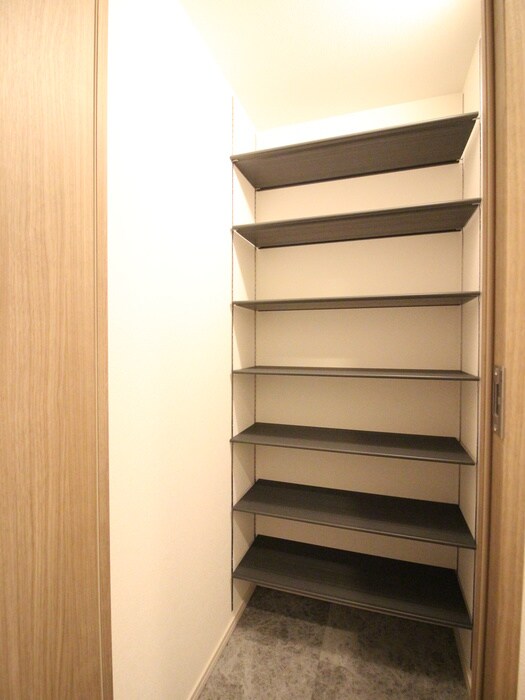 物件内観写真16　(靴箱)