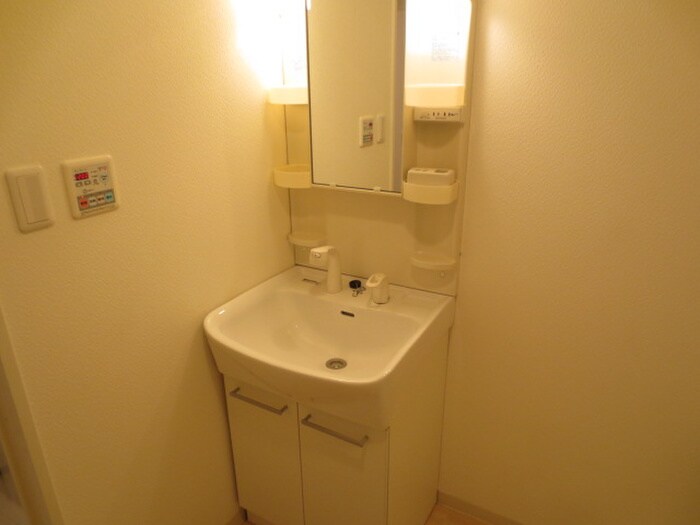 物件内観写真11　(洗面)