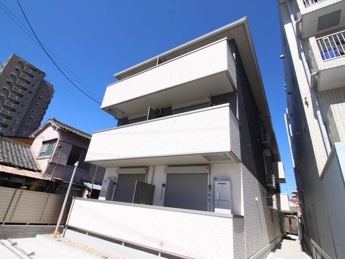 物件外観写真1　(外観写真)