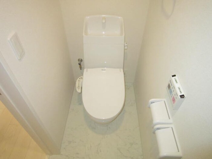 物件内観写真17　(トイレ)