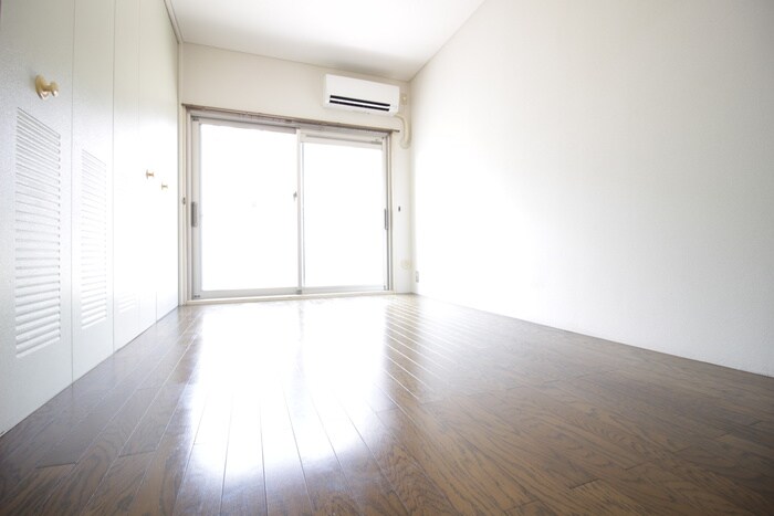 物件内観写真11　(居室)