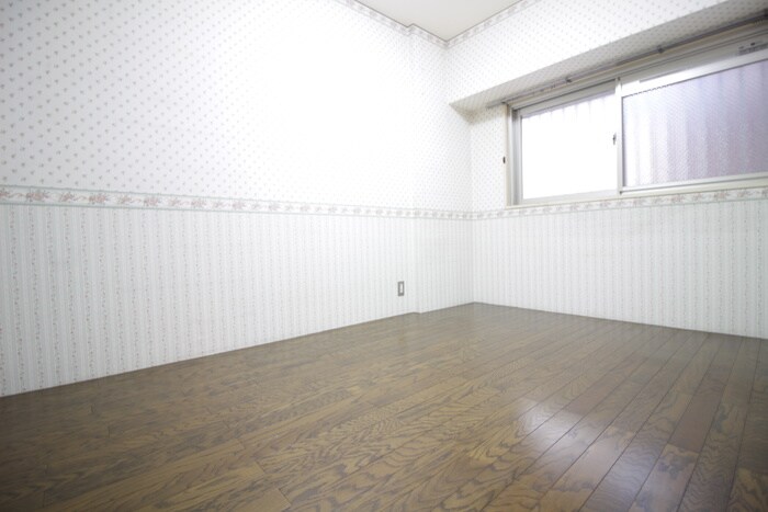 物件内観写真12　(居室)