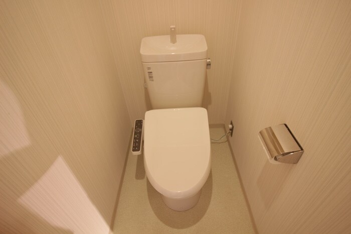 物件内観写真17　(トイレ)