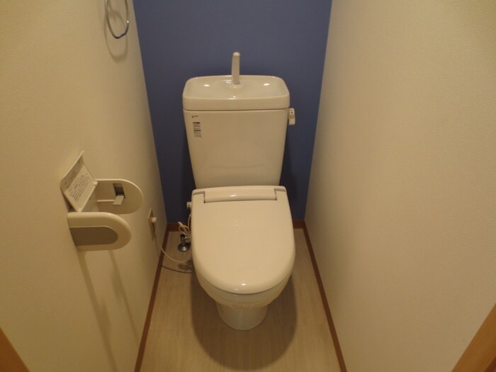 物件内観写真11　(トイレ)