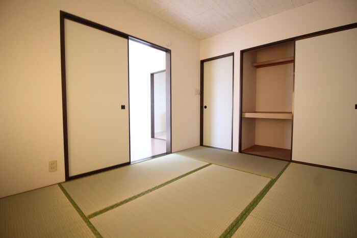 物件内観写真7　(居室)