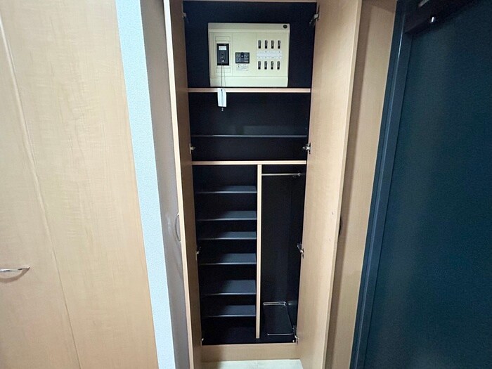 物件内観写真17　(靴箱)