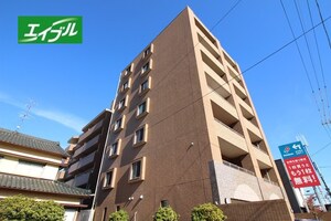 ウィステリア妙音通外観写真