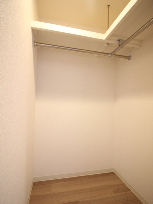 物件内観写真7　(収納)