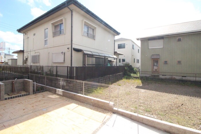 物件内観写真22　(室内からの展望)