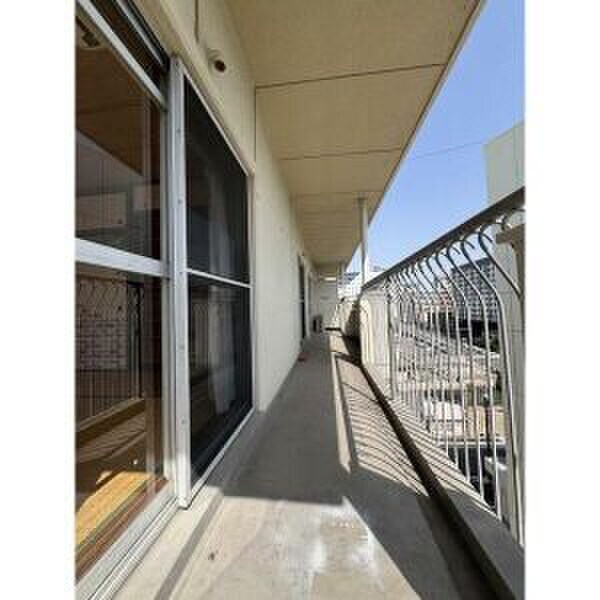 物件内観写真11　(ベランダ・バルコニー)