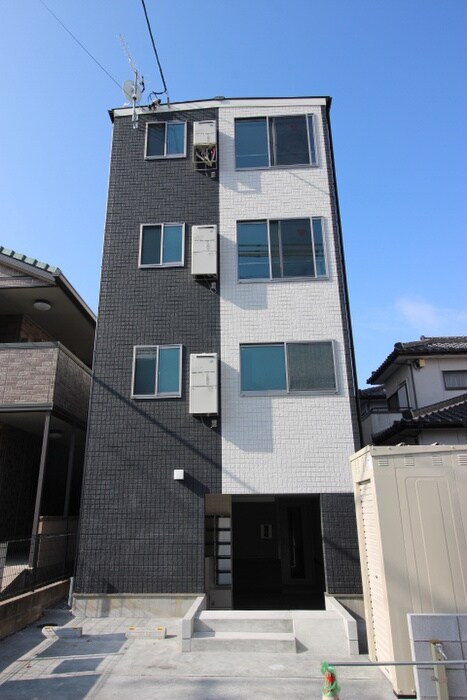 物件外観写真2　(外観写真)