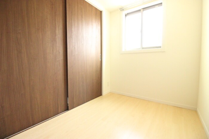 物件内観写真15　(居室)