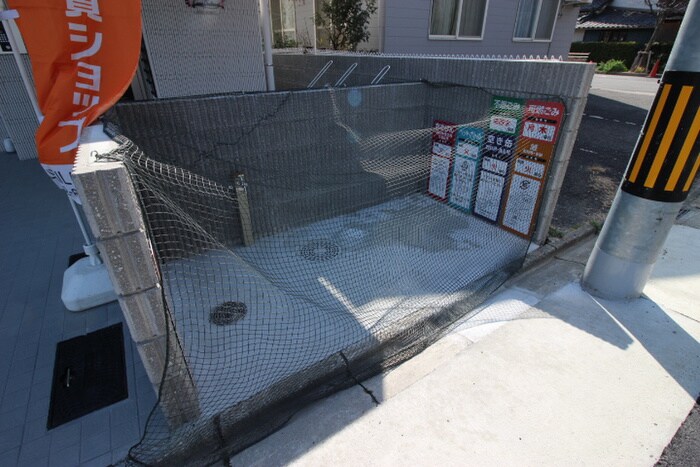 物件外観写真6　(建物設備)