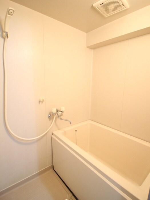 物件内観写真12　(バス／シャワールーム等)