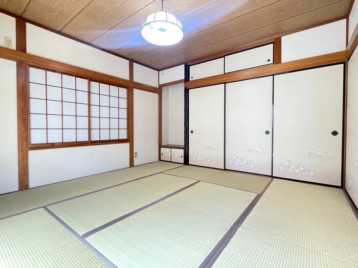 物件内観写真8　(居室)