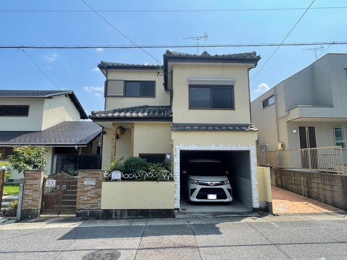 物件外観写真3　(周辺環境)