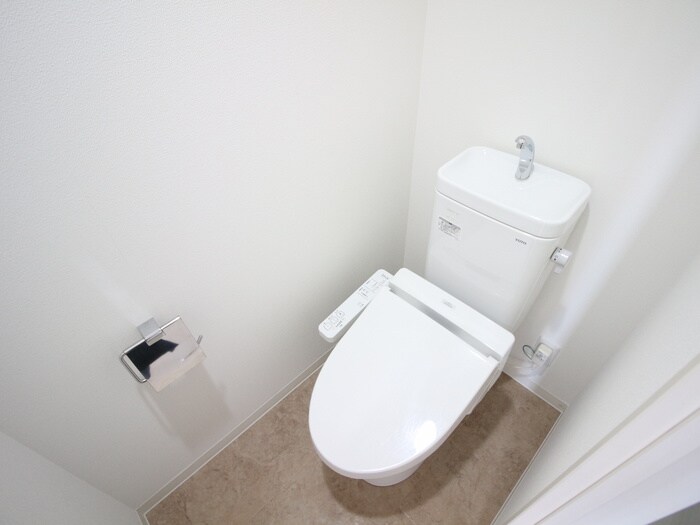 物件内観写真14　(トイレ)