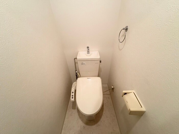 物件内観写真11　(トイレ)