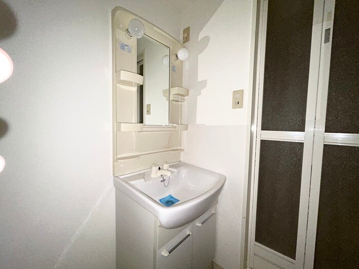 物件内観写真12　(洗面)