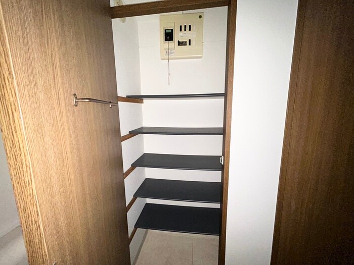 物件内観写真17　(収納)