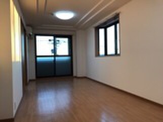 物件内観写真9　(居室)