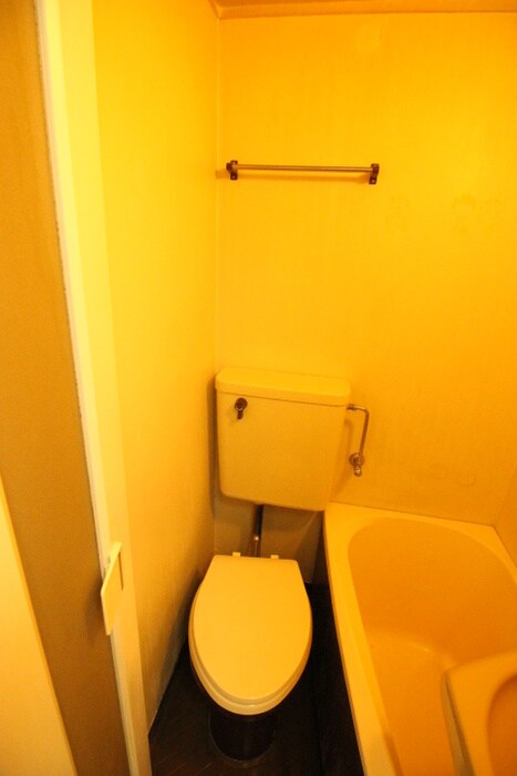 物件内観写真15　(トイレ)