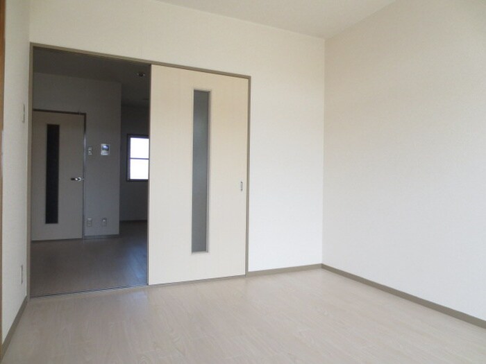 物件内観写真13　(居室)