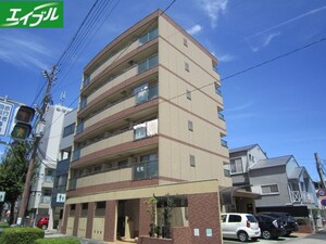メリ－コ－ト外観写真