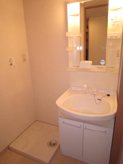 物件内観写真10　(洗面)