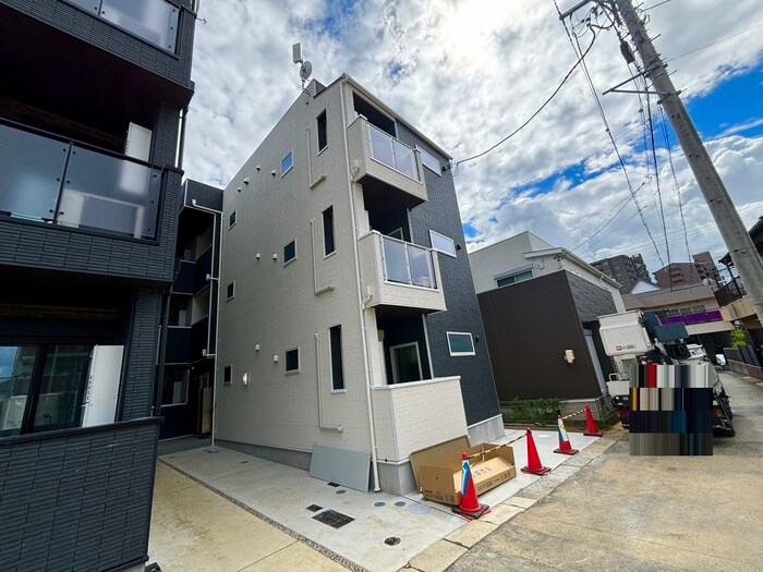 物件外観写真6　(外観写真)