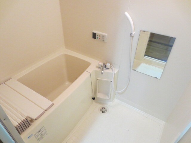 物件内観写真8　(バス／シャワールーム等)